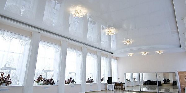 Бесшовный натяжной потолок Бесшовный натяжной потолок